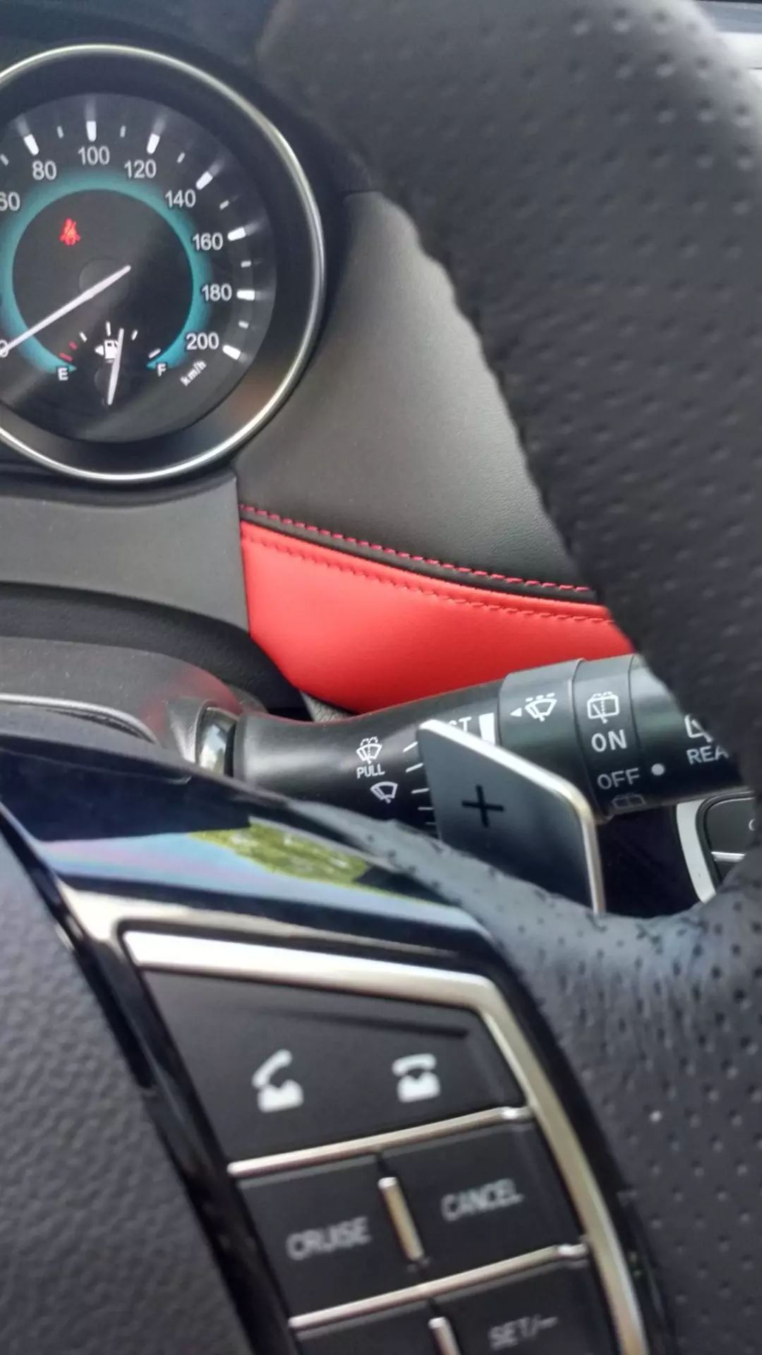 从大学毕业到步入社会6年了,在路上的哈弗h1