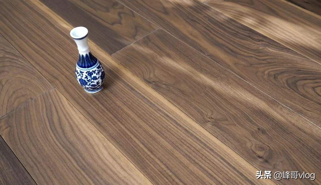 进口地板和国产地板的区别,大自然进口地板与国产区别