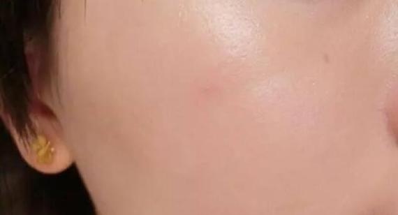 适合干皮的小仙女们的那些粉底