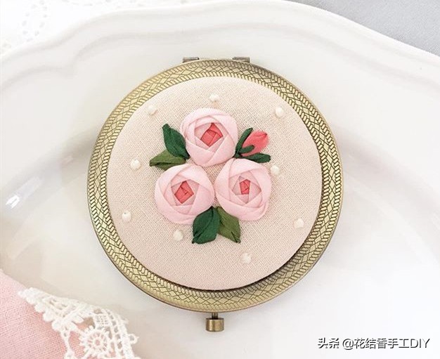 卷线绣的手工刺绣针法教程,喜字刺绣丝带绣