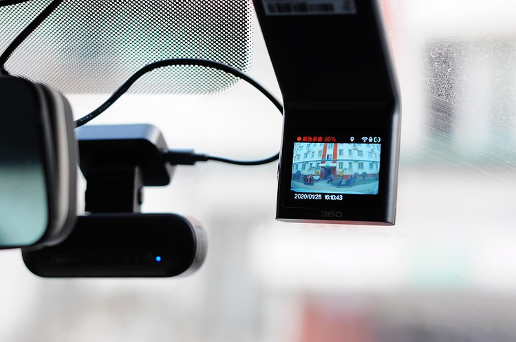 360行车记录仪g300电子狗怎么使用,360g300pro和g3003k哪个更值得买