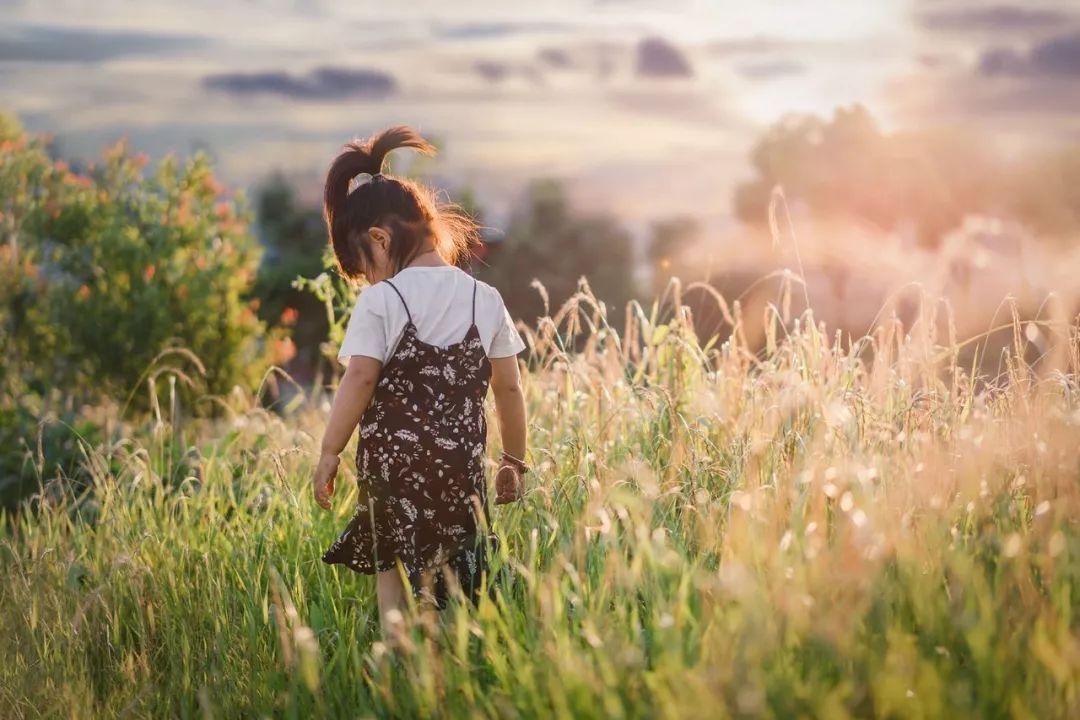 女子本弱,为母则刚,母亲的潜力,你永远想象不到