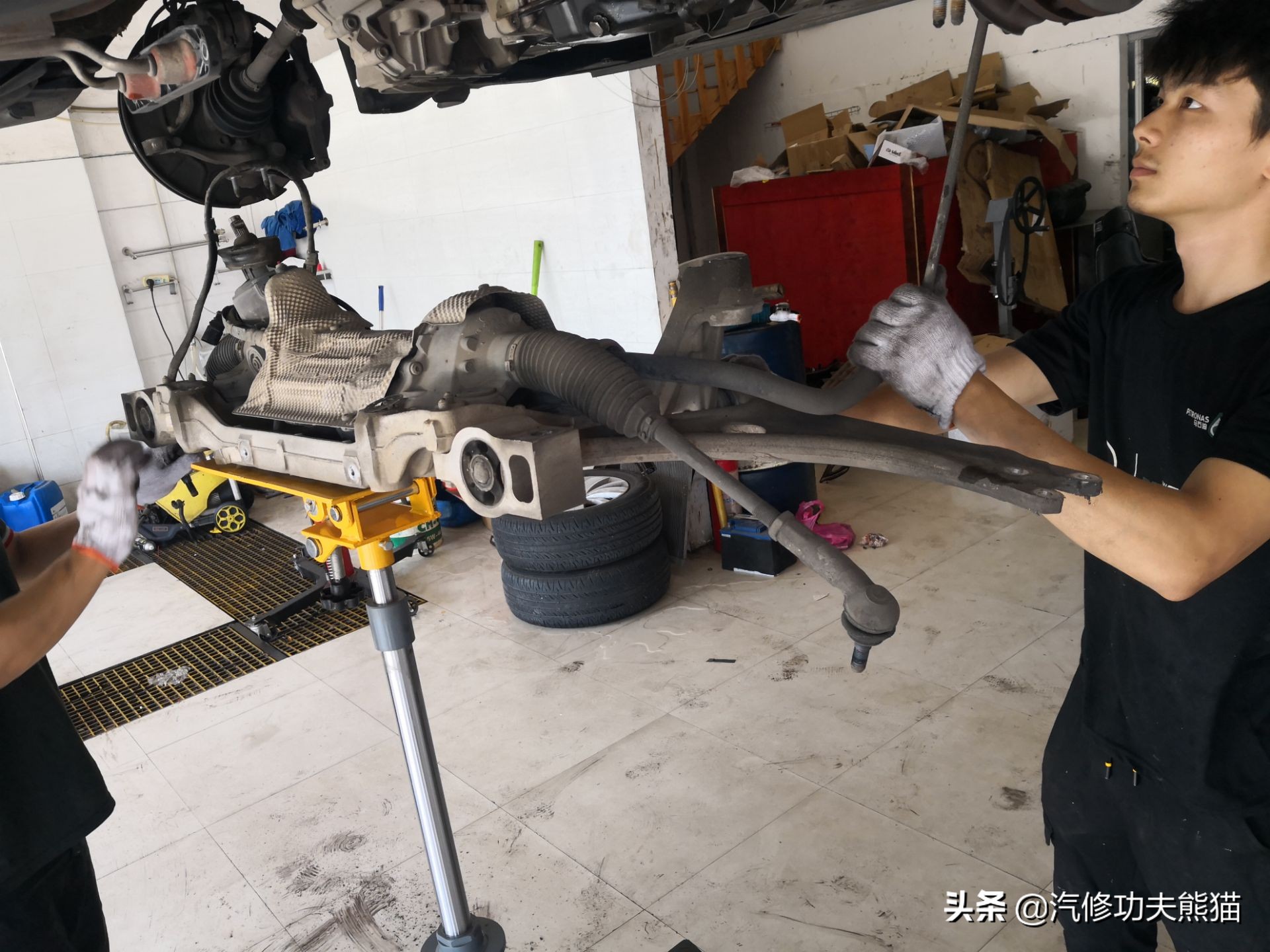 百年大众汽车品牌毁于烧机油？烧机油并非绝症，看看这台进口夏朗