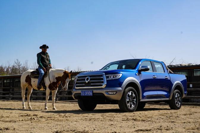 开长城炮皮卡畅享自由,身居北京也能过西部牛仔生活