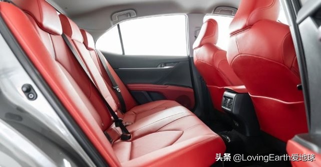 测试丰田凯美瑞混合动力2.5L：该车拥有全球销量1800万辆的成绩