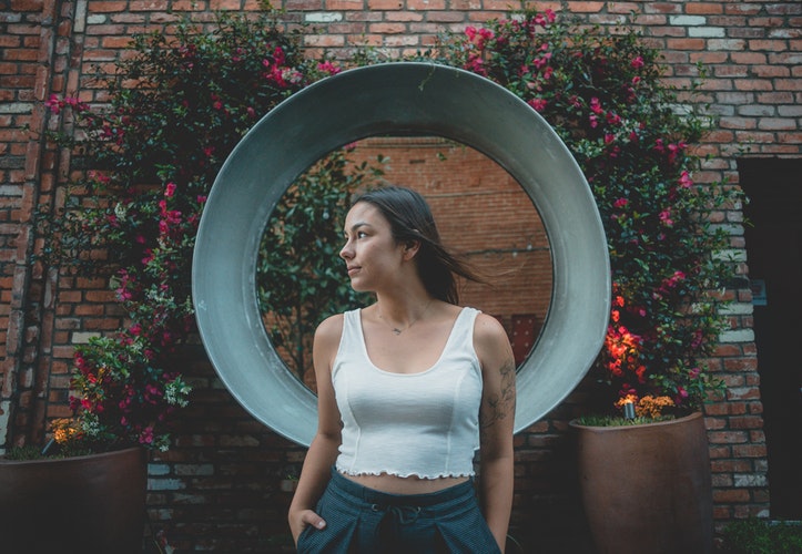 两性相处的女人对你动心的表现,两性相处中想要女人更爱你的表现