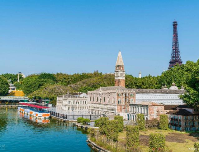 深圳欢乐谷附近住宿青旅,深圳欢乐海岸附近的亲子度假酒店