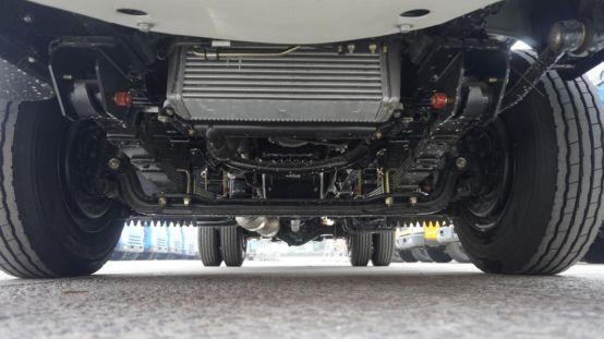 江铃顺达国五能跑多快,最新款江铃顺达排半3.3米