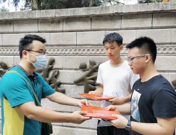 学费2万8的大学要去吗？过来人才知道，值不值得或将取决于专业