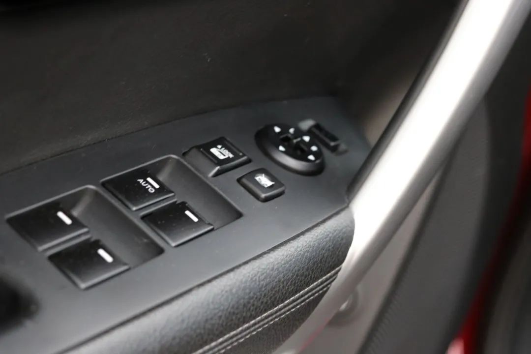 怪兽修车翻新,怪兽修车老车翻新