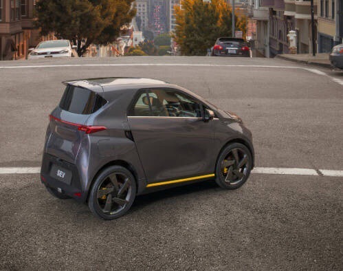 波兰车企推出折叠电动车，能屈能伸好停车，就是看起来不耐撞