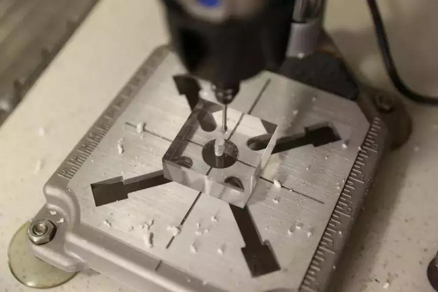 苹果钢化玻璃膜推荐防尘,苹果手机怎么样自己揭下钢化膜