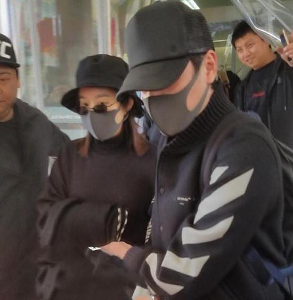 赵丽颖产后出院气色超好，凭什么？