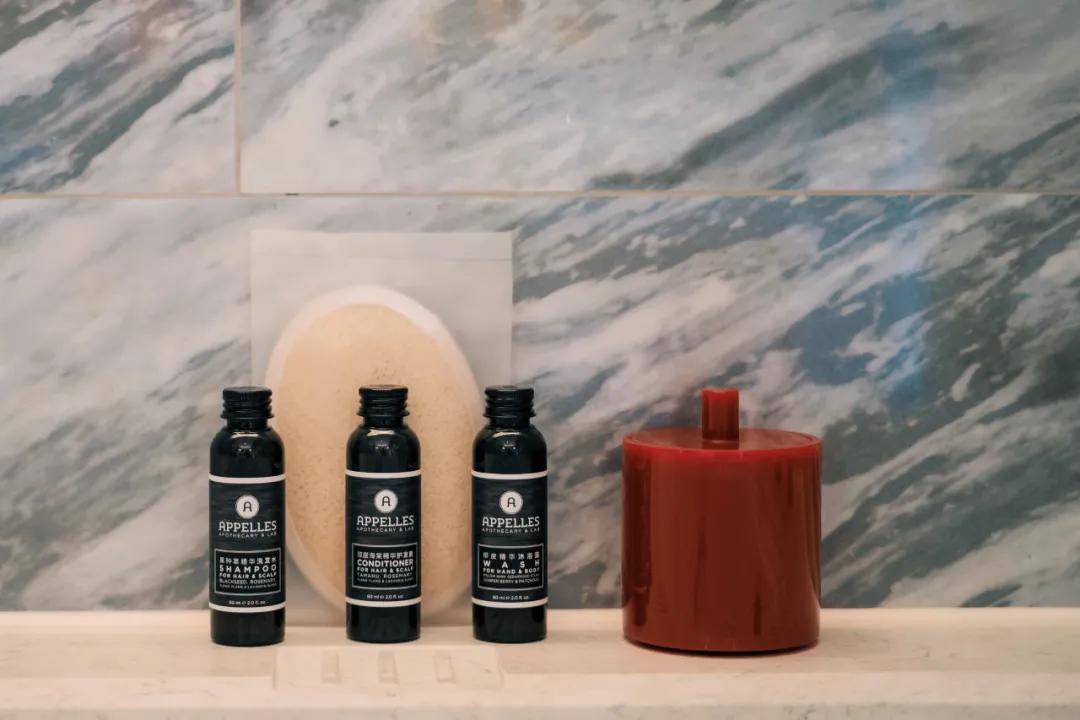 200元住总统套房,200块住酒店吃大餐