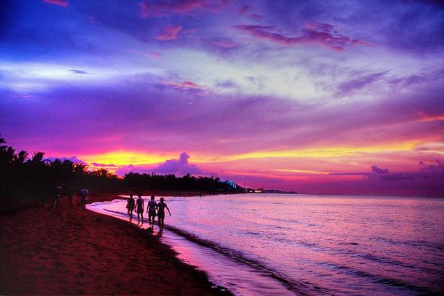 海南岛的东西两岸气候差别,海南的天气和大陆的天气