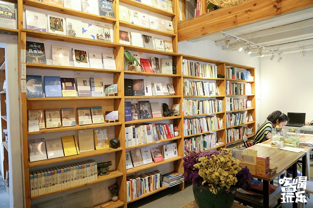 收藏！本期我们精选长沙14家宝藏书店推荐给你~