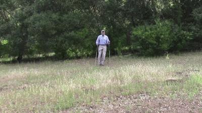 户外登山用几个登山杖,户外运动登山知识大全