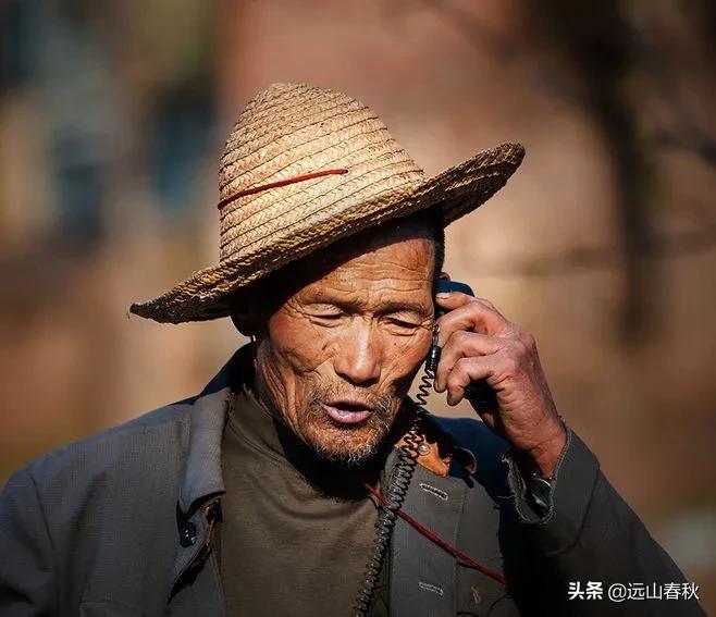 从第一代iphone到现在的iphone12,iphone4s到iphone15