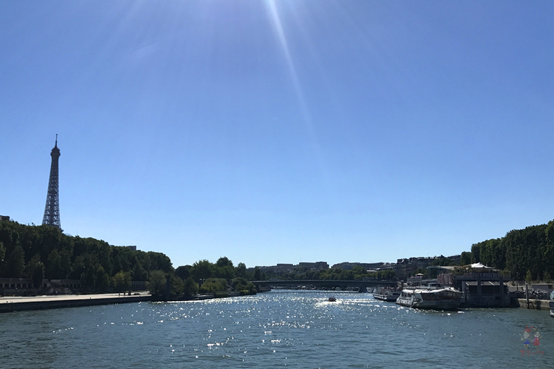 塞纳河左岸和右岸的区别,塞纳河和左岸