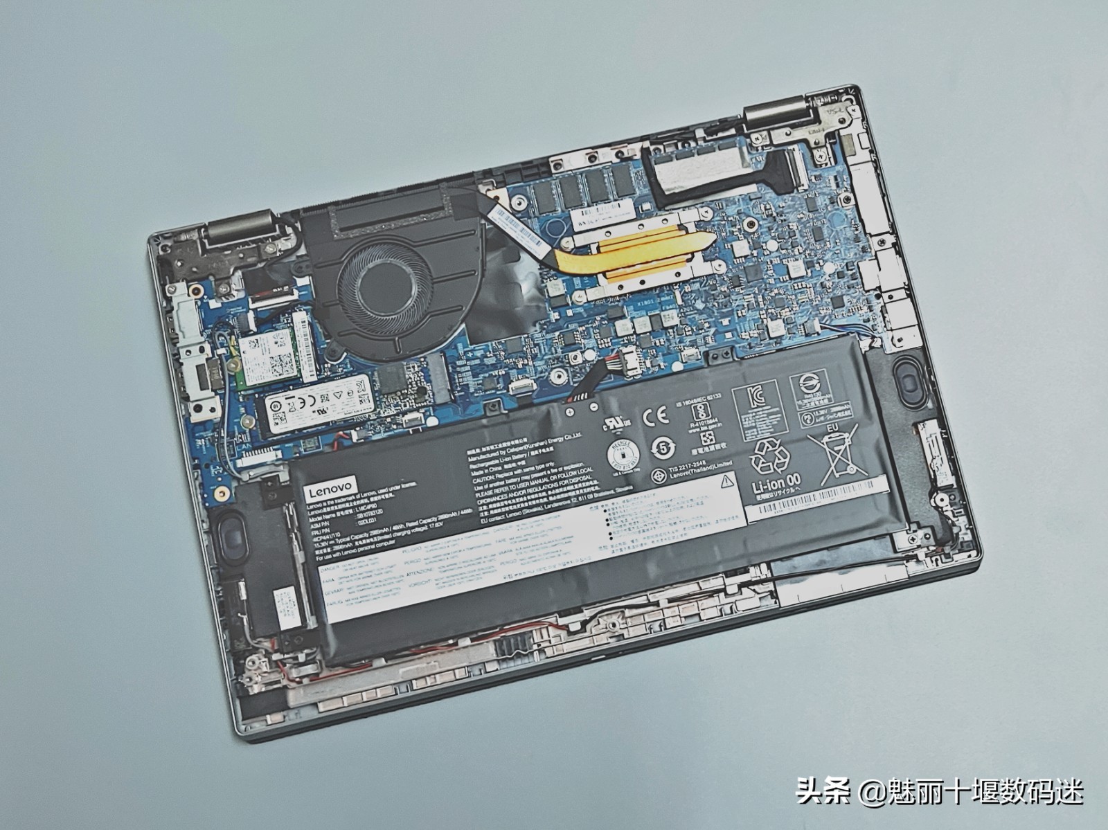 thinkpads22016款评测,升级版的thinkpad2020s2值得买么