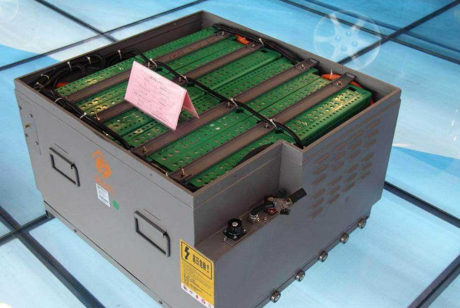 电动车铅酸和锂电如何选择,锂电电动车和铅酸电动车哪个好