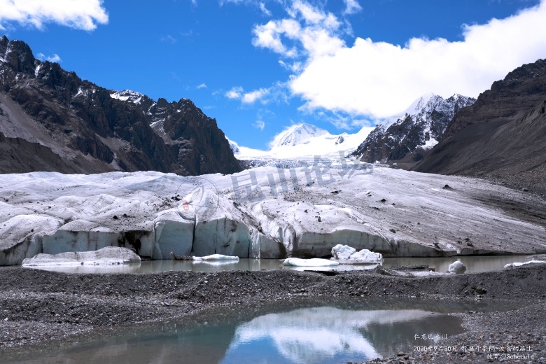 一个人的进藏之旅,一个人一台车旅游的视频