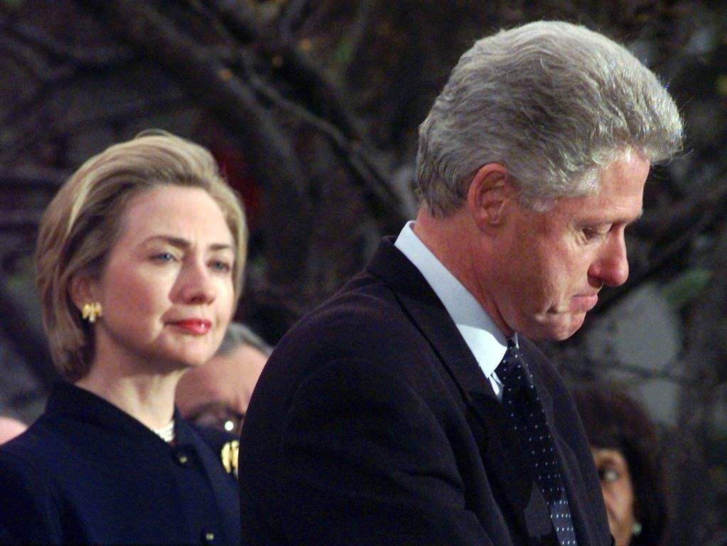 希拉里：活成了自己年轻时讨厌的样子，跟丈夫是夫妻，更是伙伴