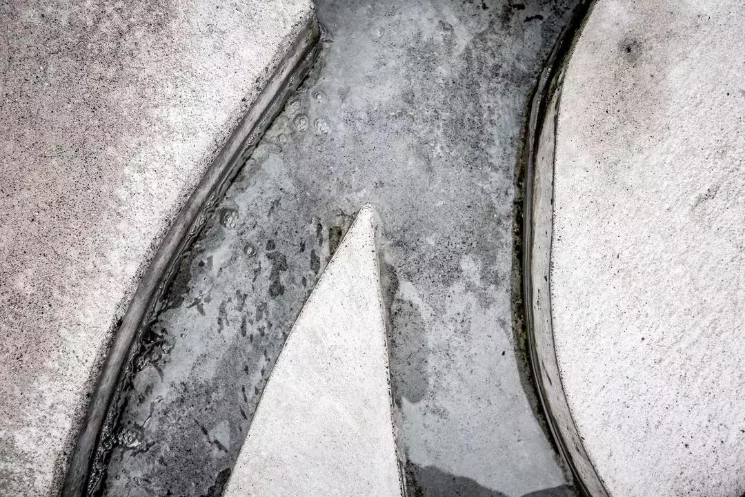 水泥地面防腐施工,聚合物水泥砂浆防腐施工方法