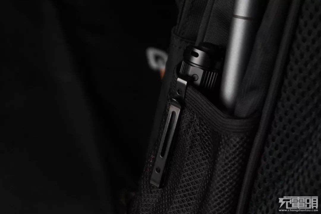 fenix菲尼克斯pd36r强光手电测评,fenixpd36rv2.0战术手电筒