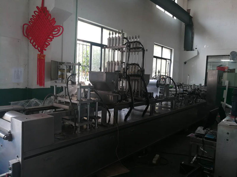 自动成型灌装封口,浙江生花——智能机械“灌盖”食品生产之花