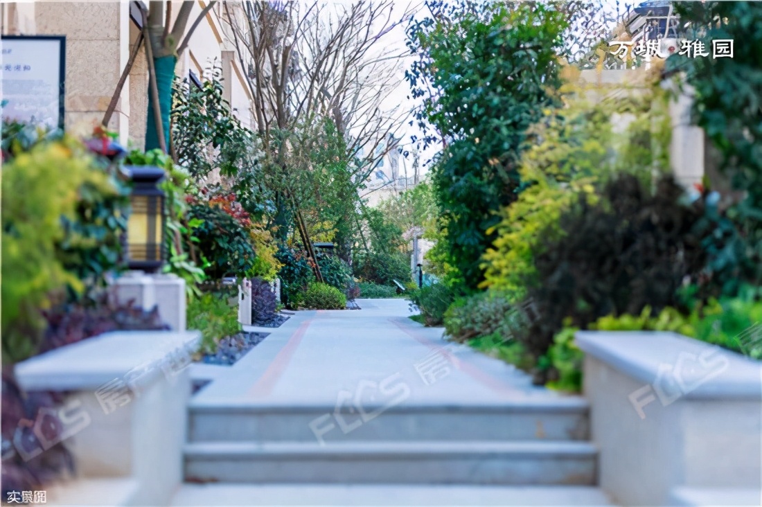 万城雅园排屋,万城雅园海宁