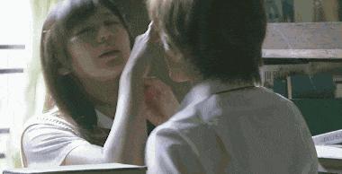 搞笑gif趣图妹子你别闹了,搞笑gif趣图妹子你这笑容太魔性了