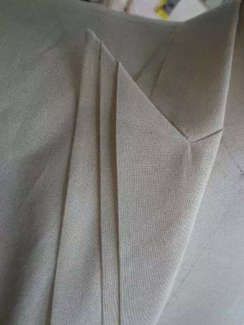 服装设计立体裁剪用什么纸,服装设计立体裁剪作业