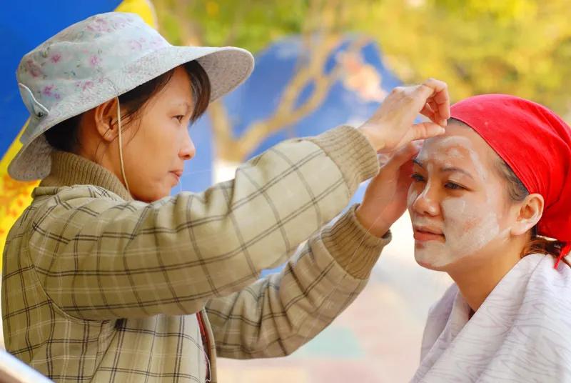 天津人结婚选日子,天津人结婚穿衣有讲究吗