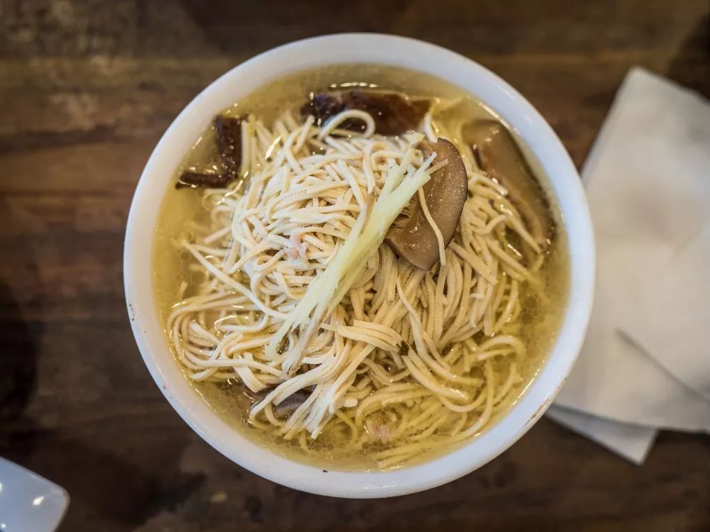 南京历史感沉重的古都,烟水南京