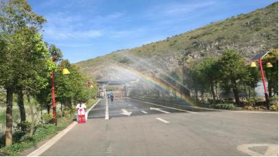 鍏嬩緷榛戠伀鎶婅妭绡濈伀鏅氫細,鍏嬩緷榛戠伀鎶婅妭鐜板満鐩存挱