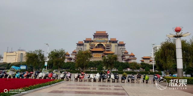 疯魔再现，鹿死它手，“竞”让Switch也甘拜下风