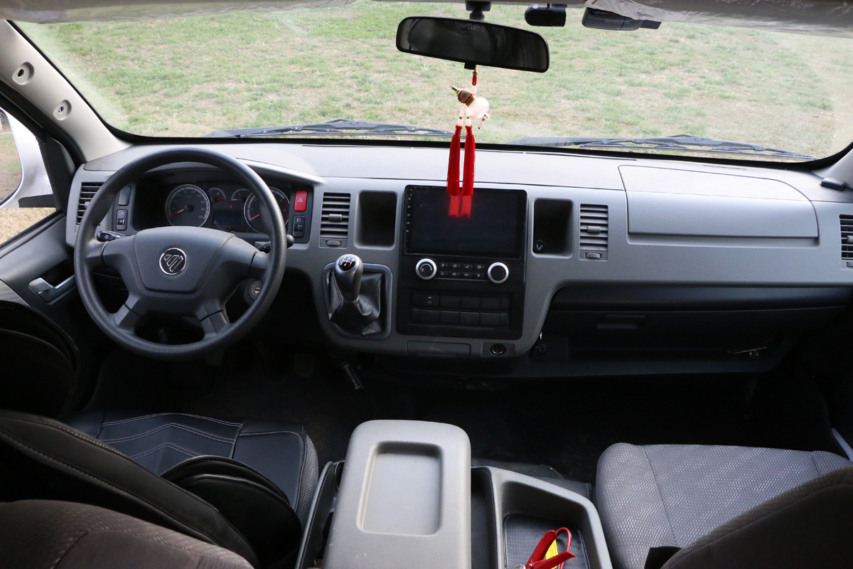 福田G9对卡座升顶房车,福田g9房车五菱房车对比