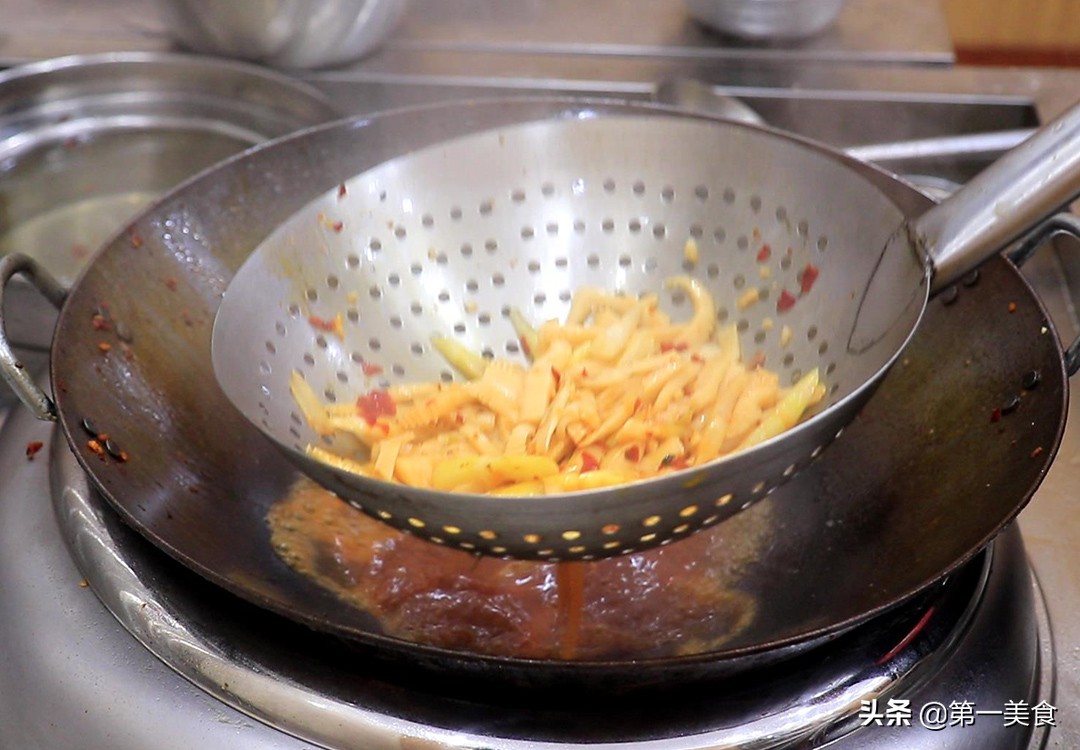 怎样做水煮肉片才能又鲜又嫩,水煮肉片肉片怎么才能嫩滑