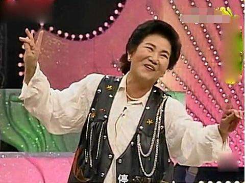 哪个演员是艺术家,最让人怀念的春晚艺术家