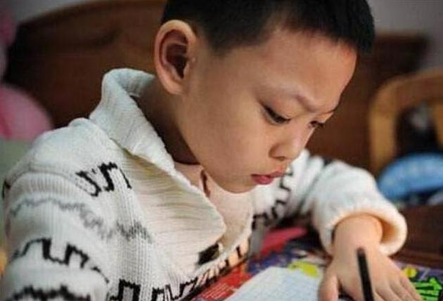 小学生聊天记录字符,小学生电话聊天记录曝光