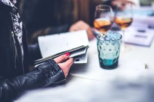 疫情下的湘雅医院收入,疫情下收入微薄