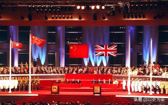 回顾香港回归22年来的历史,重温香港回归经典时刻的感受