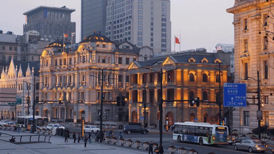 还没出上海，朋友却以为我出了趟国 ！