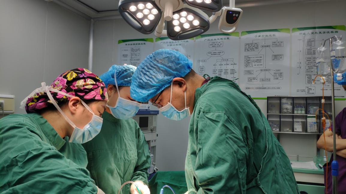 子宫腺肌症试管移植后要怎么保胎,子宫腺肌症怀孕了怎么保胎最好