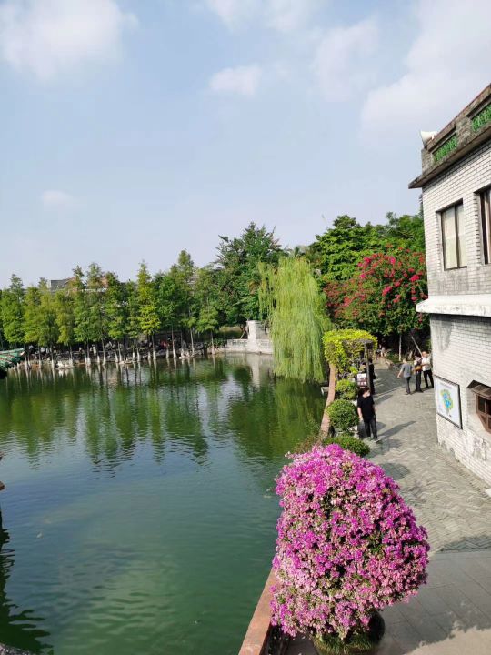 “可羡人间福地，园夸天上仙宫”——东莞可园