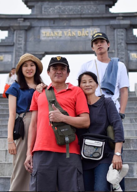 人间天使糕卡娜：热爱足球名校毕业签约三台未来可期