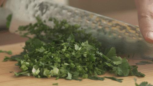 「曼达干货馆」你真的会切菜吗？赠你一本实用刀工秘籍（上篇）