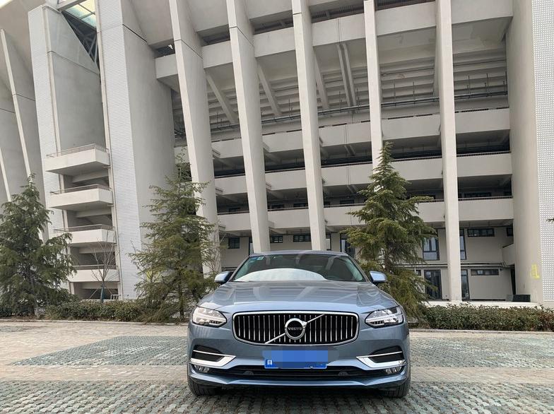 沃尔沃s90t8一年用车成本,奥迪a6跟沃尔沃s90后期用车成本