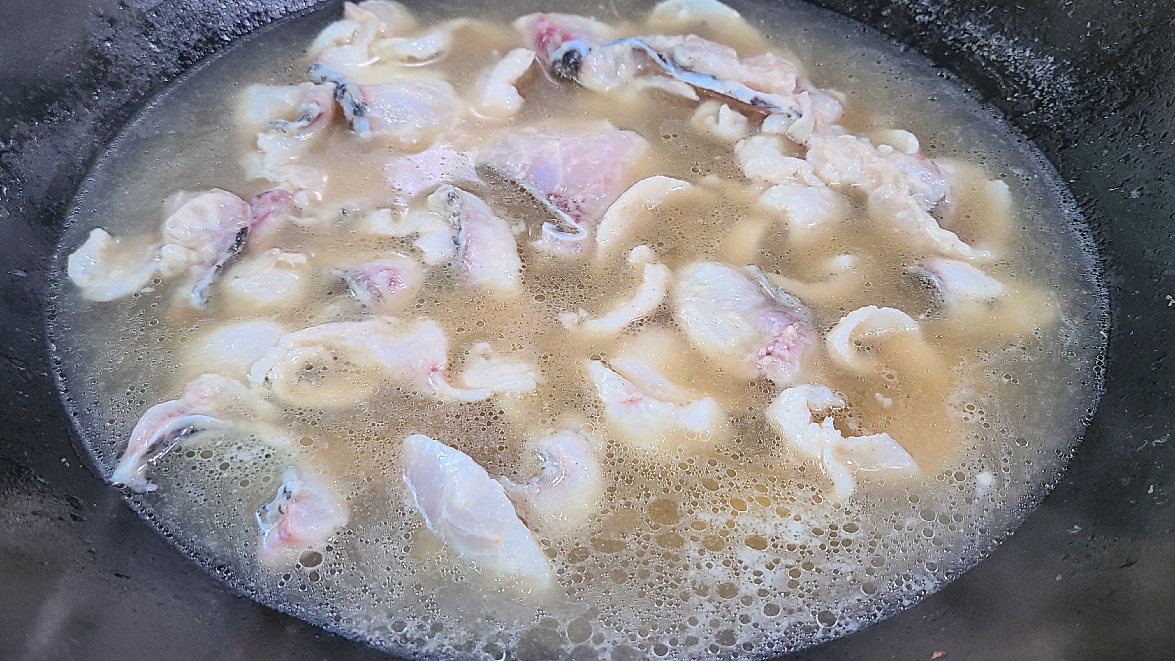 这一道萝卜炖鱼太香了,萝卜油豆腐炖鱼做法大全家常